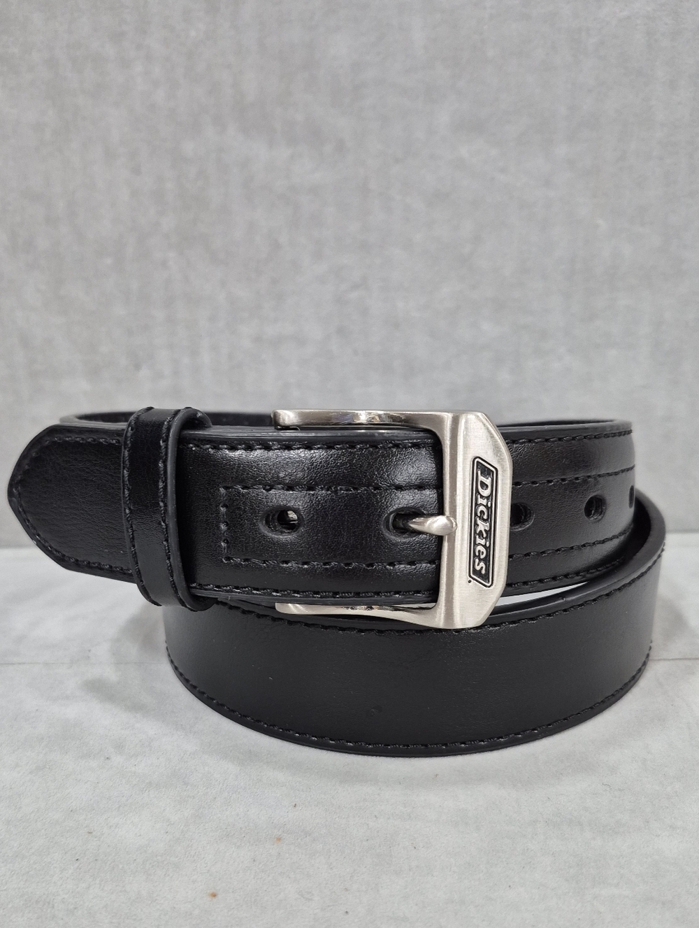 Dickies belt men's 34 black leather square silver logo buckle reinforced holes